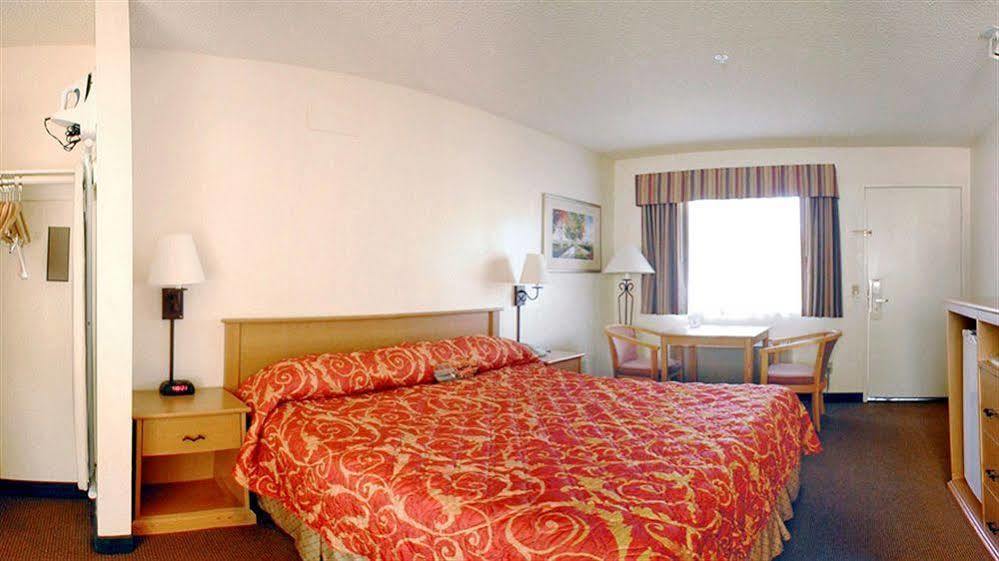 Surestay Plus Hotel By Best Western Upland - Ontario North Exterior photo